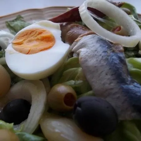 Heringsaláta tojással recept