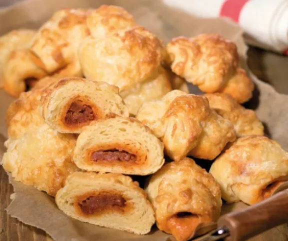 Gyulai kolbászos kifli recept