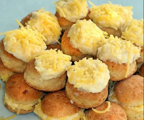 Sajtos borzas pogácsa recept