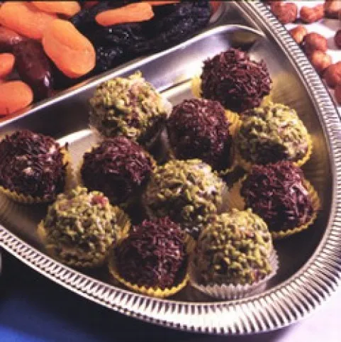 Aszaltgyümölcs-golyók recept