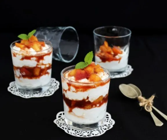 Vaníliás túrókrém nektarinnal recept