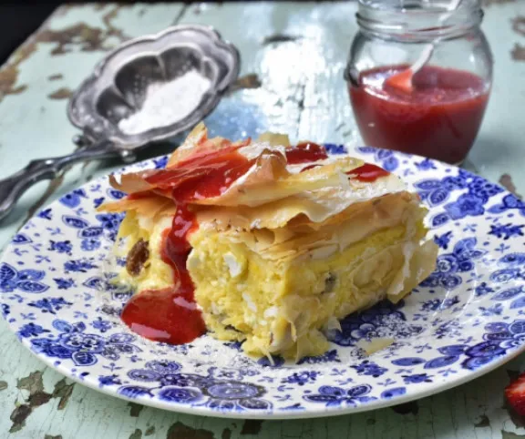 Az igazi vargabéles tokajiaszús eperöntettel recept