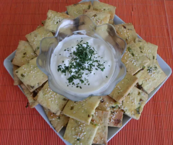 Hagymás kréker recept