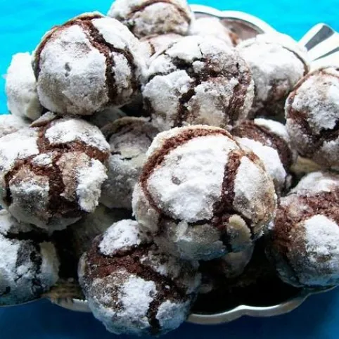 Ricciarelli (csokis pöffeteg süti) recept