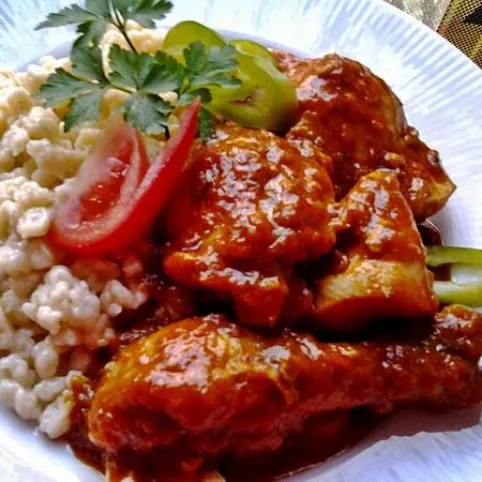 Egyszerű csirkepörkölt recept