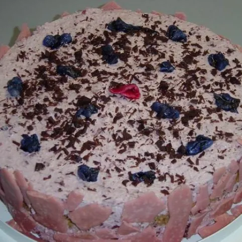 Meggyes-mascarponés máktorta pálinkával recept