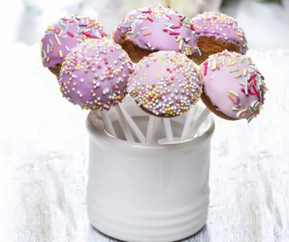 Színes sütinyalóka recept