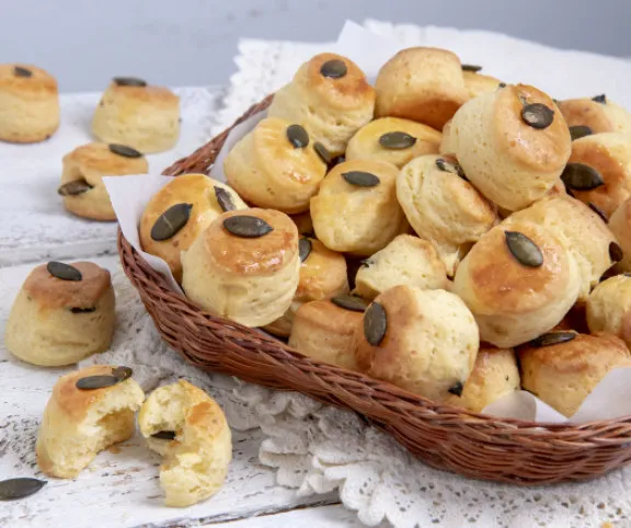 Juhtúrós-tökmagos aprópogácsa recept