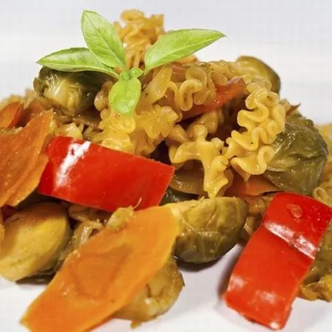 Kelbimbós tészta wokban recept