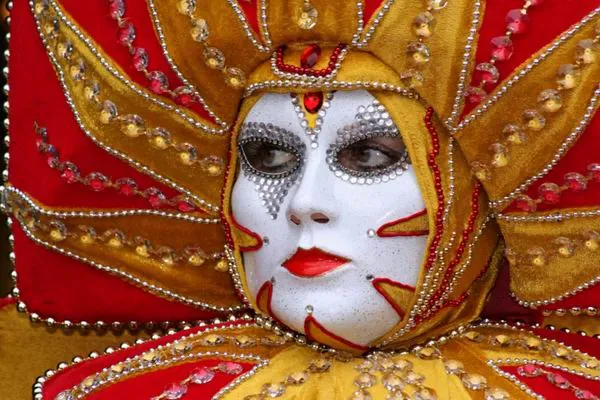 Lassan vége a farsangnak, jöhet a tavasz!