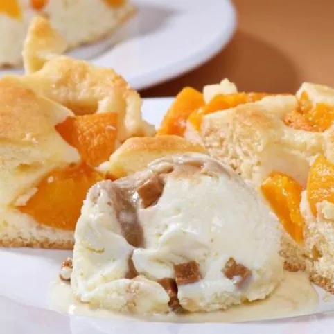 Barackos pite karamell fagyival recept