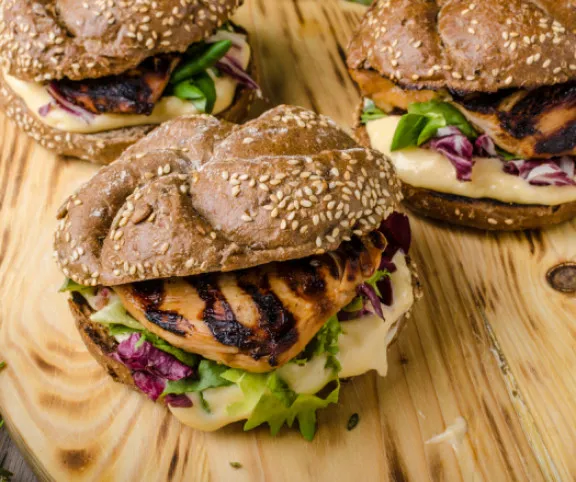 Majonézes csirkés zsemle&nbsp; recept