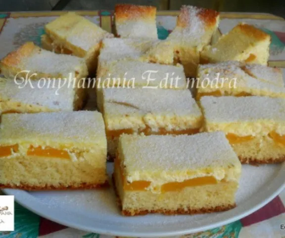 Barackos-túrós tejfölös lepény recept