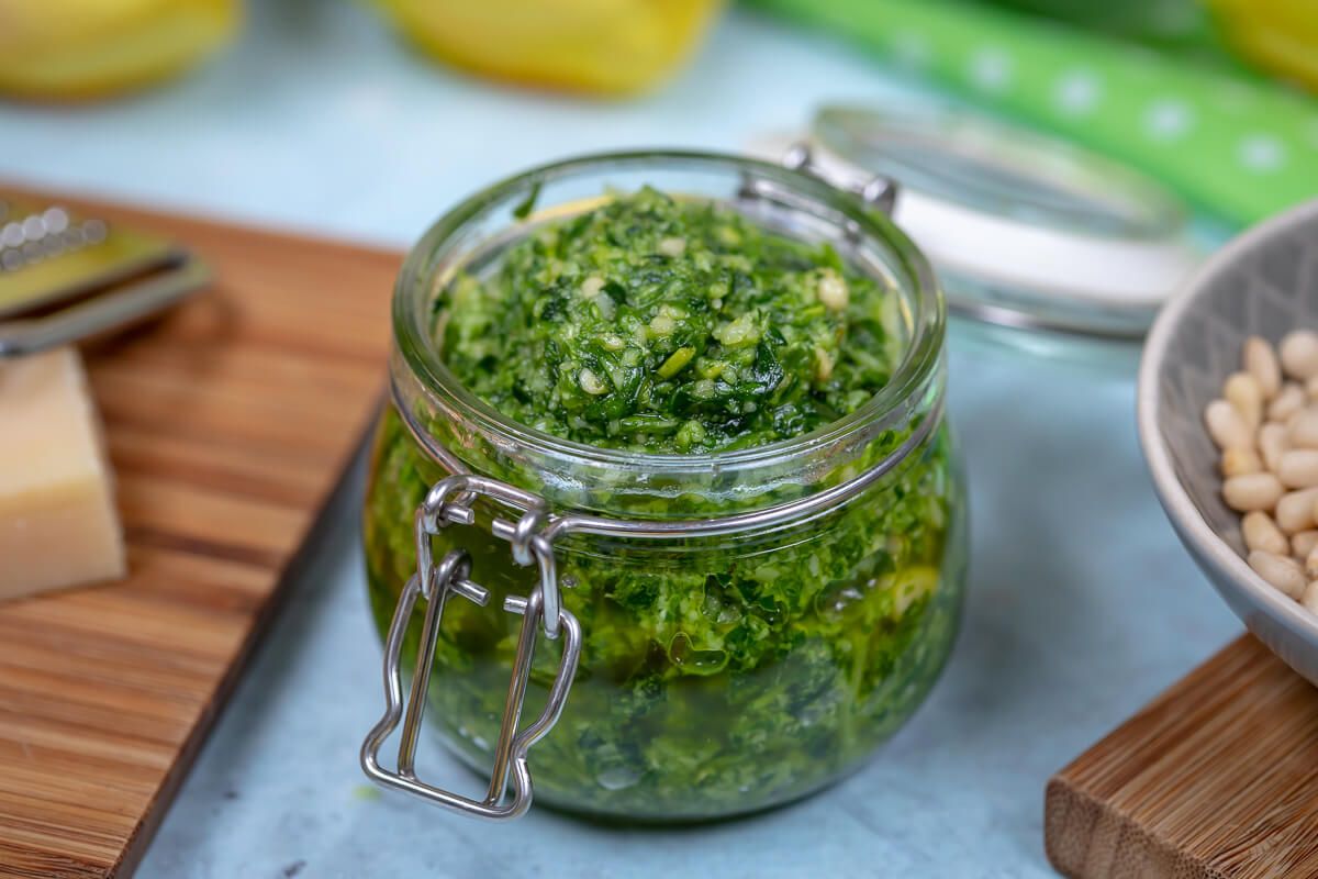 Medvehagyma pesto egyszerűen