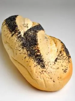 A baguette tésztájába és tetejére is tehetünk mákot, csak jobb lesz tőle