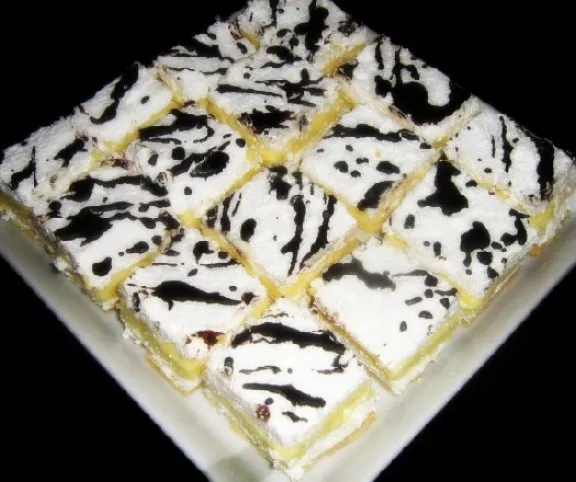 Túrós-kekszes kocka sütés nélkül recept