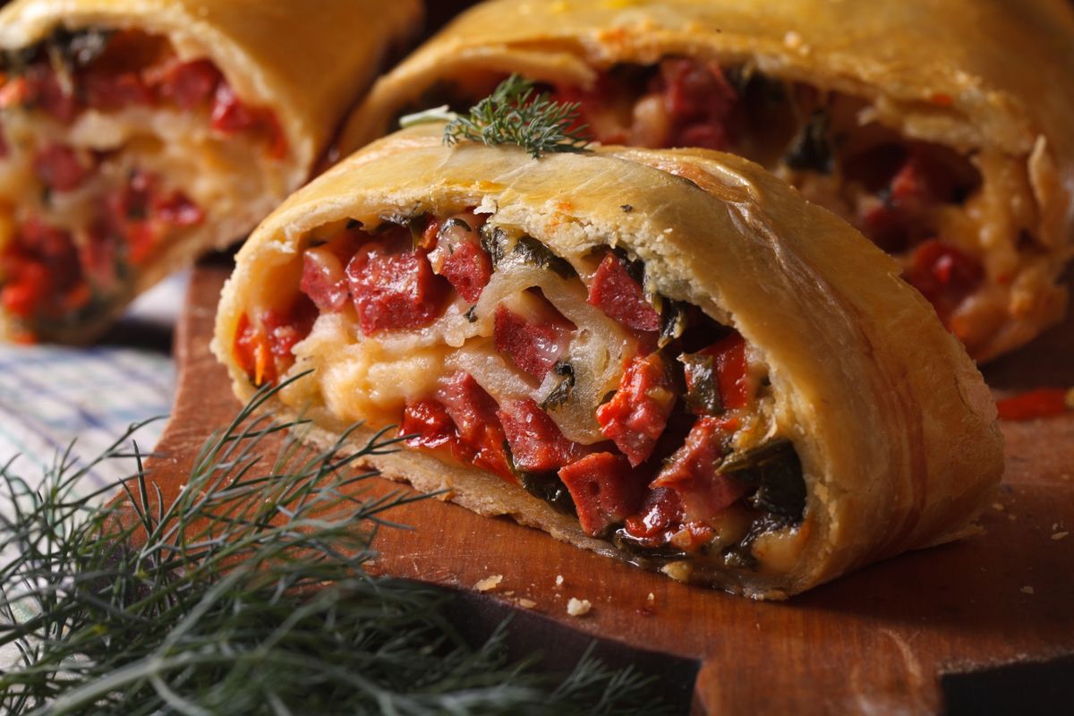 A Stromboli a pizza és a szendvics keresztezése.