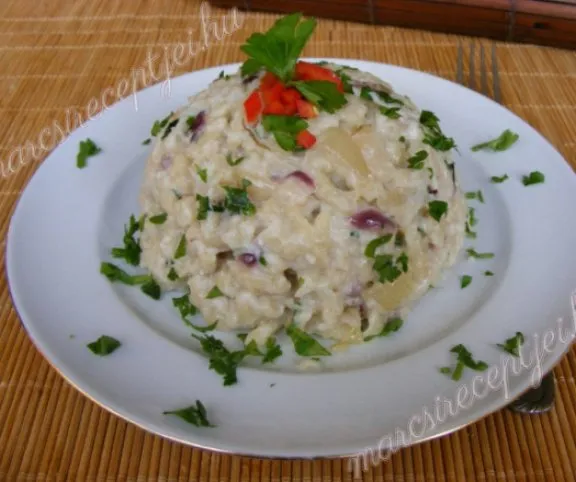 Juhtúrós-hagymás sztrapacska recept