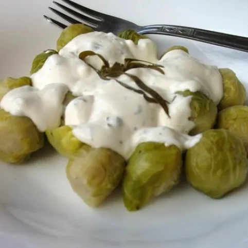 Kelbimbósaláta recept