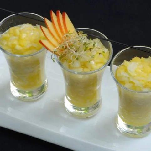 Hagymás mangósaláta recept
