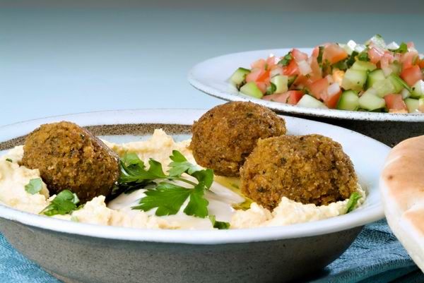 Humusz és falafel, a csicseris csemegék