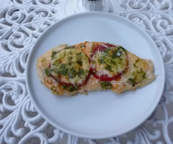 Tejszínes-paradicsomos csirkemell recept