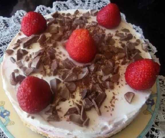 Epres sajttorta sütés nélkül recept