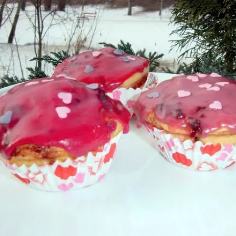 Valentin napi csokis-meggyes-narancsos muffin recept
