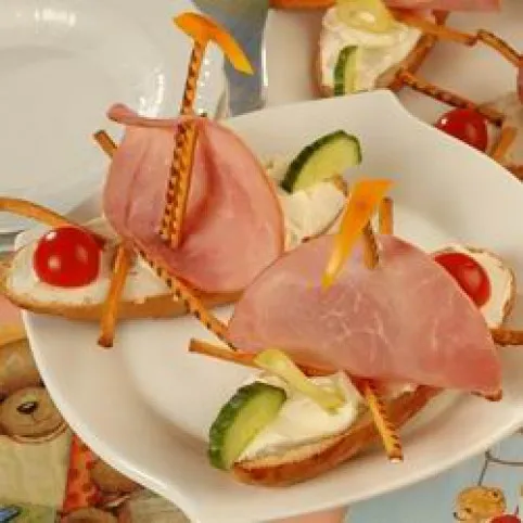 Sonkás kishajó recept