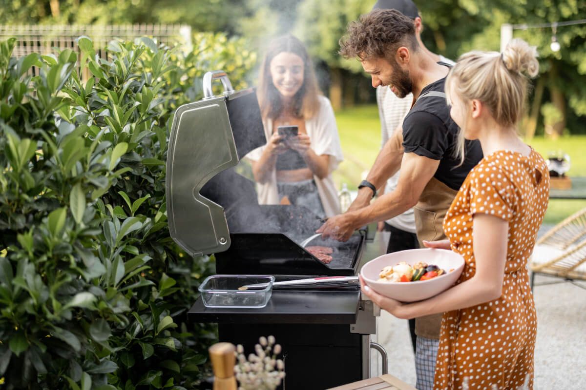 A nyár közepe remek időzítés egy grillpartihoz (Fotó: Shutterstock)