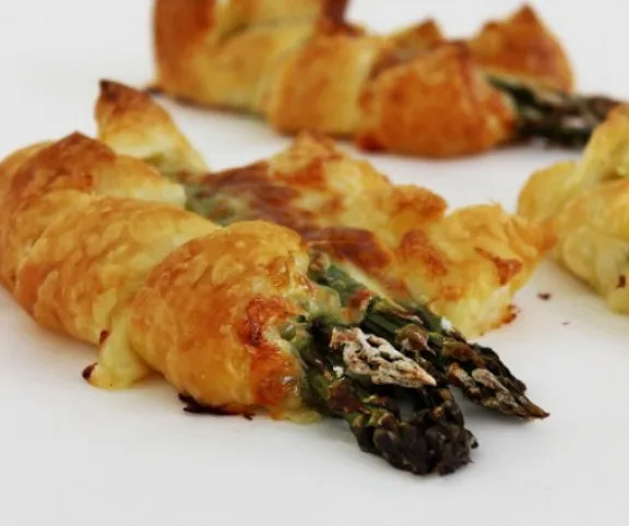 Spárgás-sajtos vendégváró recept