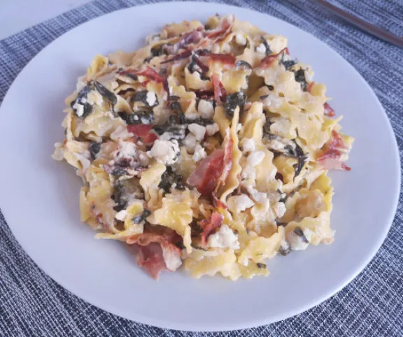 Mángoldos-túrós tészta  recept
