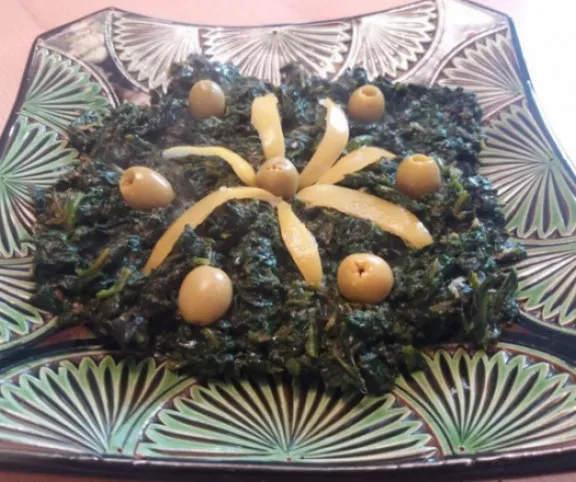 Marokkói spenót (bakkoula) recept