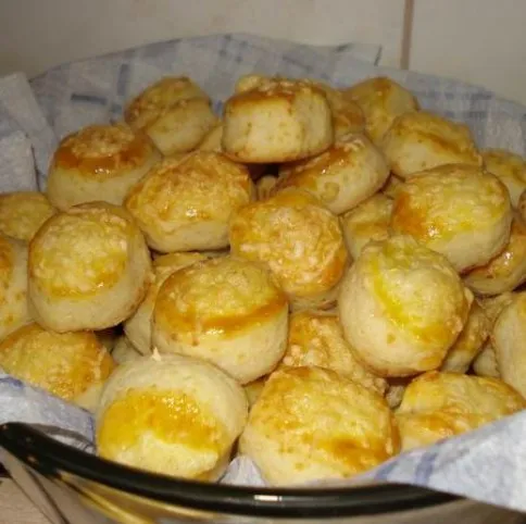 Egyszerű sajtos pogácsa recept
