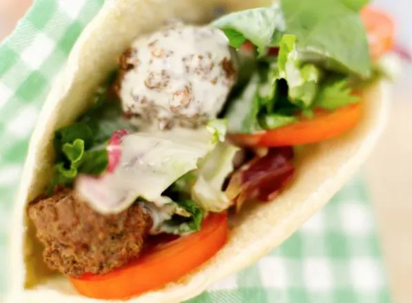 Egy ismerős szendvicsféle keletről: a falafel