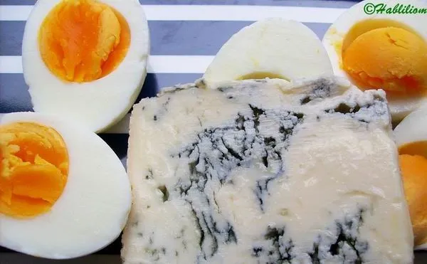 Tojás és gorgonzola a szendvicskrém alapja