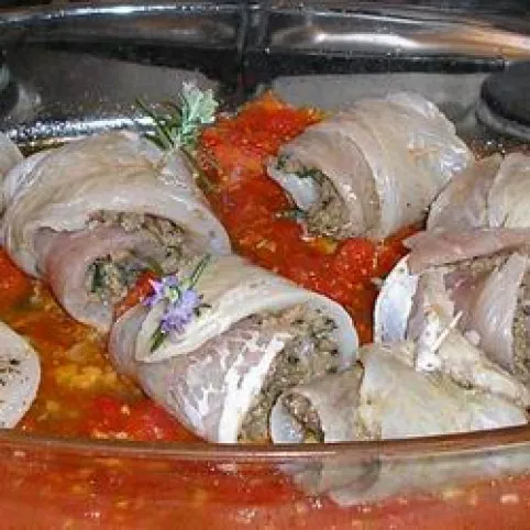 Tengeri hal paradicsommal és olajbogyóval sütve recept