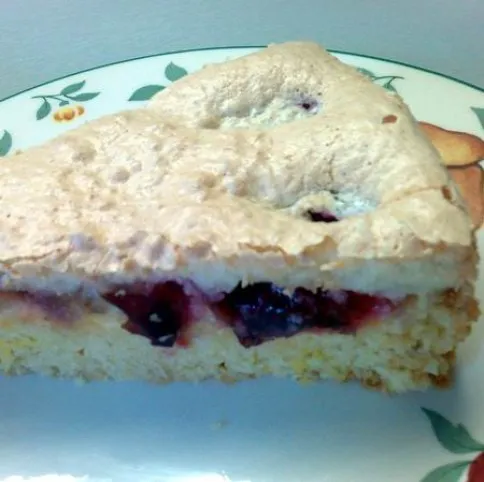 Túrós szilvatorta kókuszos habbal recept