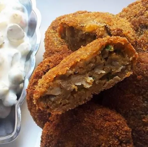 Gombafasírt laskával és vargányával recept