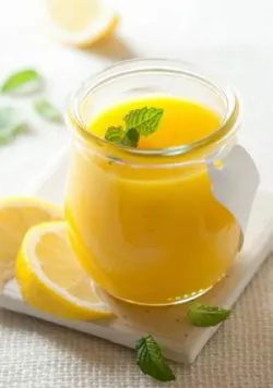 A lemon curd rengeteg módon felhasználható frissítő finomság