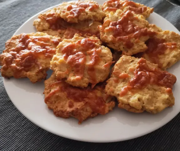 Túrós-zabpelyhes sajtos tallér recept