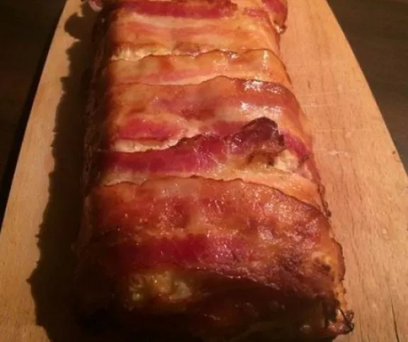 Baconös csirke őzgerincformában sütve recept