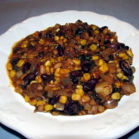 Medvehagymás-lilahagymás bab recept
