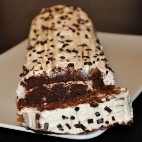 Csokoládés mascarpone-rolád Recept képpel | Mindmegette.hu