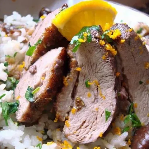 Vörösboros-narancsos kacsamell gesztenyés-datolyás rizzsel recept