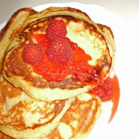 Túrós palacsinta málnaöntettel recept