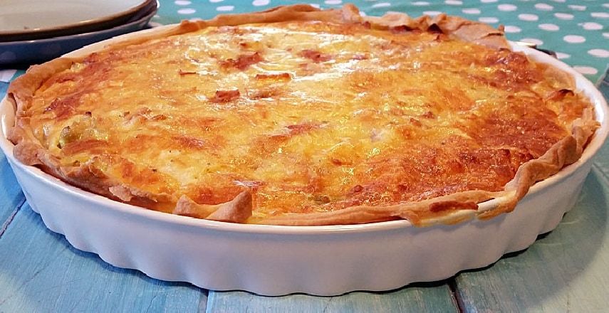 A quiche-t készítheted hagymával, cukkinivel, spenóttal, sajttal, krémsajttal, tejföllel, hallal, hússal - csak a fantáziád szab határt!