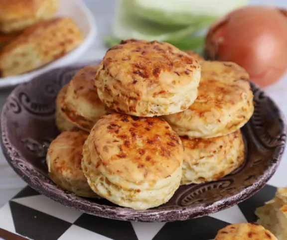 Káposztás pogácsa (hajtogatott) recept