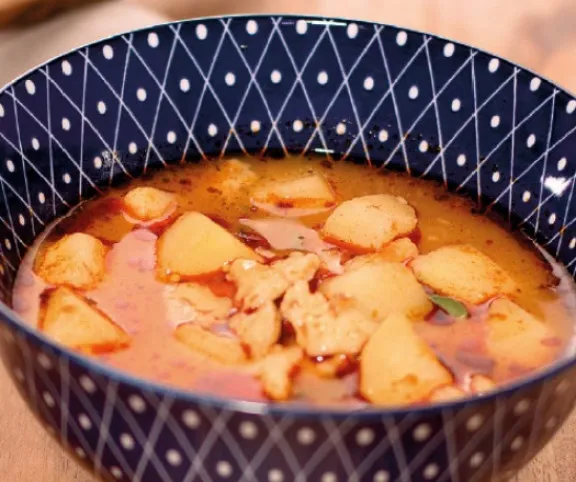 Majoránnás krumplileves csipetkével recept