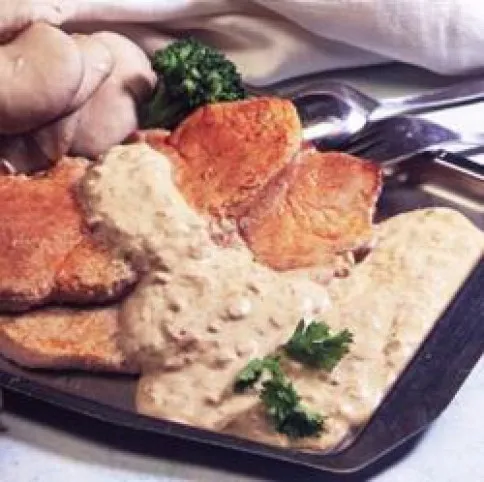 Borjúcomb tejszínes laskagombával recept